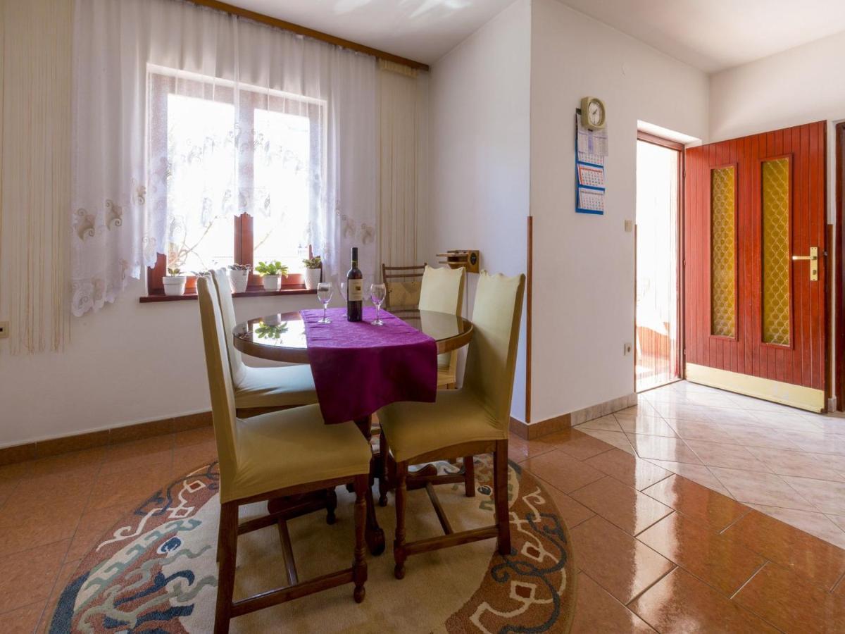 Apartments Lilin Цриквеница Экстерьер фото
